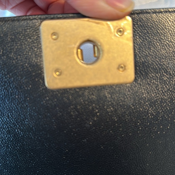 Chanel Flap V bag Chev/black - Picture 7 of 12